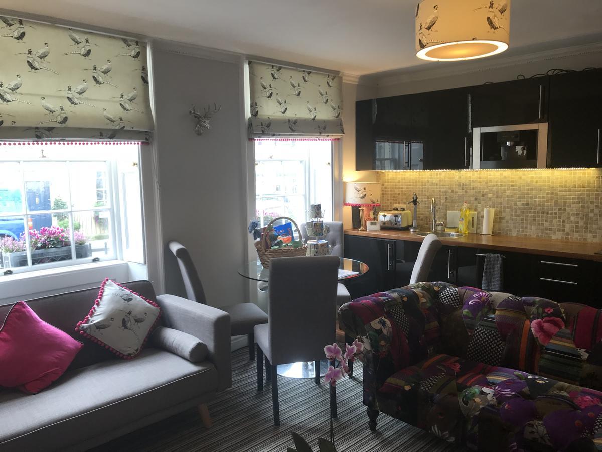 City Centre - Rivers Street, Quiet 2 Bed Ground Floor Georgian Garden Apartment Bath Eksteriør billede